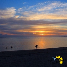 Coucher de soleil sur la plage